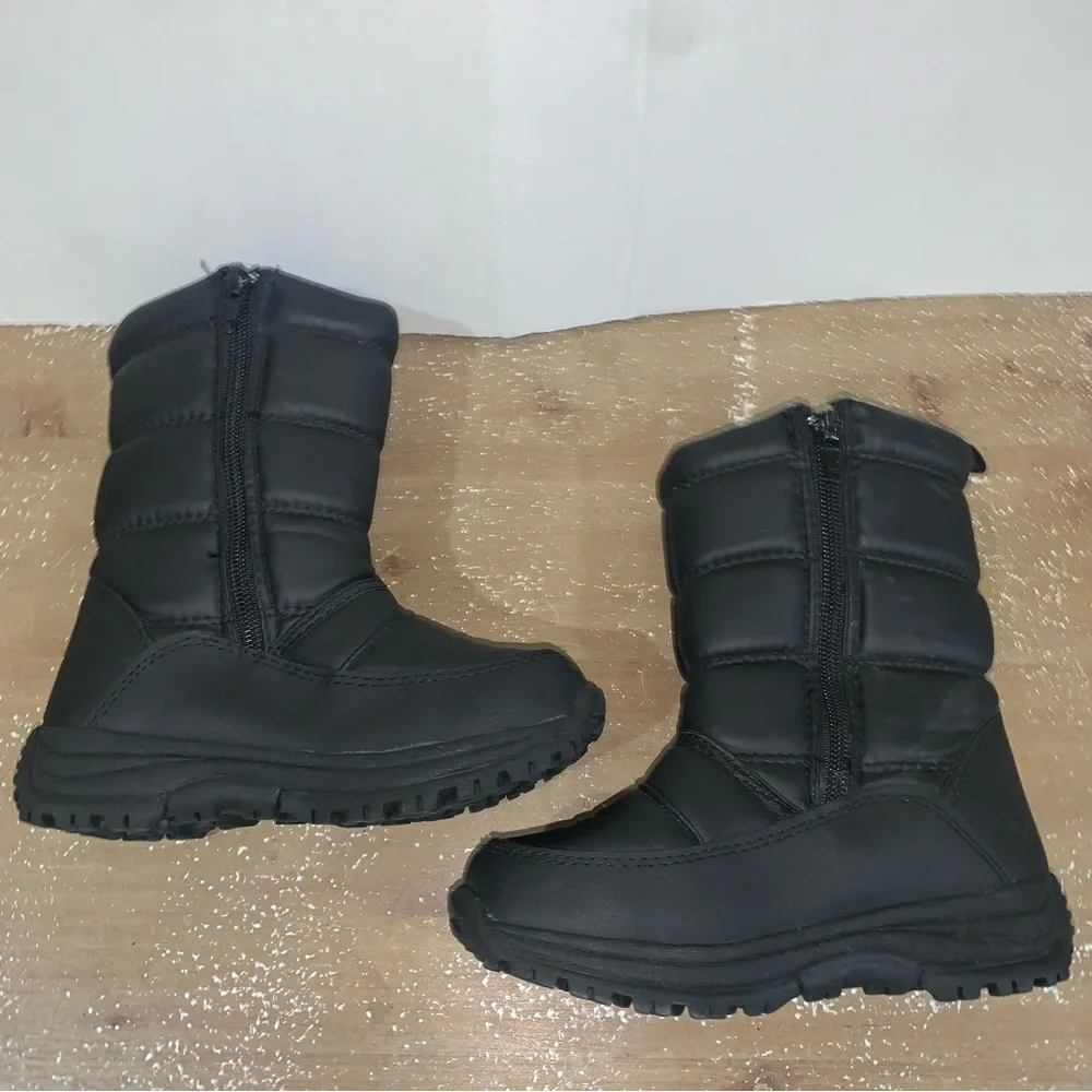 2 FOR $15 Magellan Outdoors Black Snow Boots Size Youth 12 Little Kids